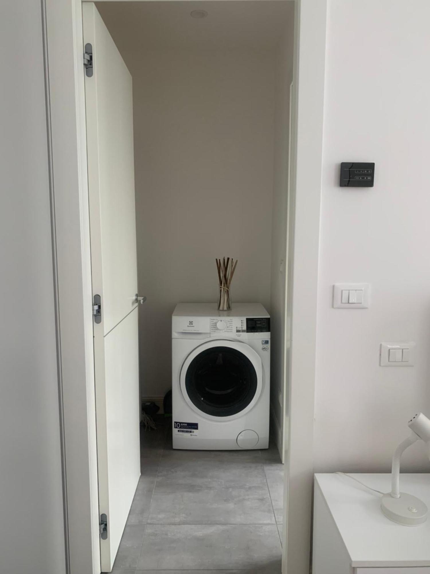 Casa Meli, Ampio Bilocale Nuovo Apartamento Bolonha Exterior foto